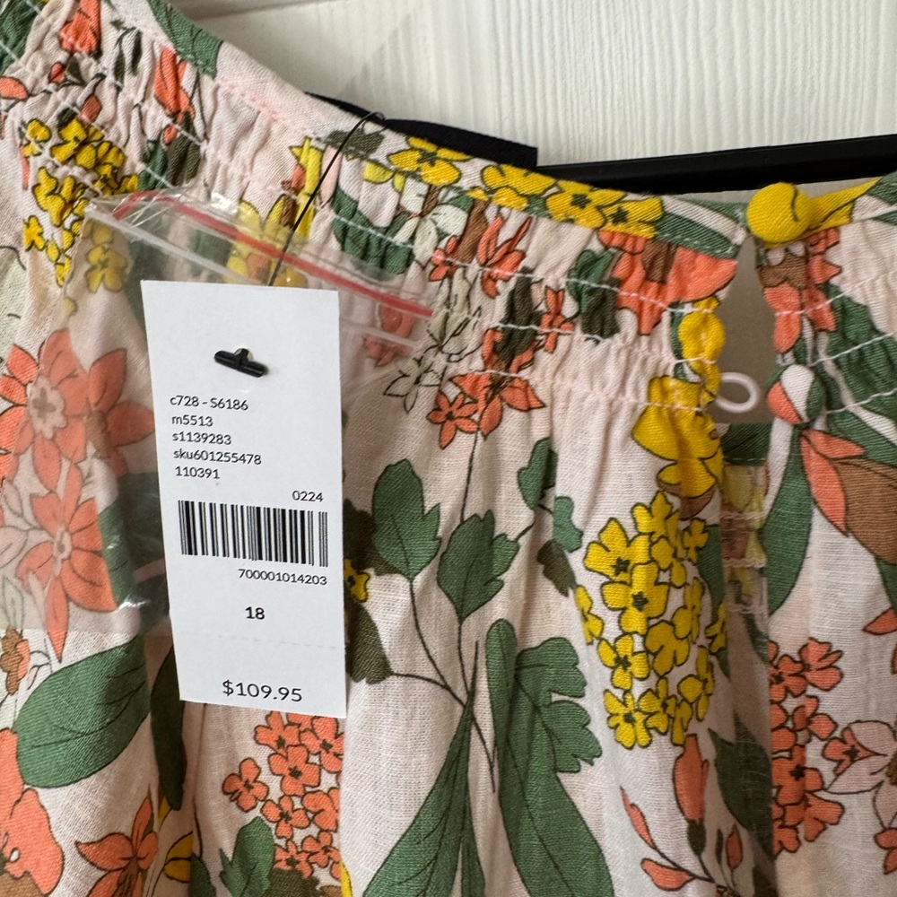 Lane Bryant Floral Print Linen Jumpsuit with Short Sleeves - Picture 5 of 8